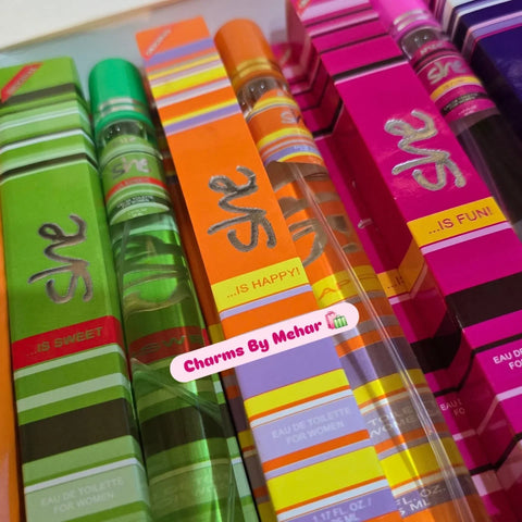 She ladies amazing pocket Perfume