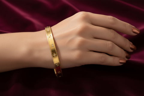 Clover Bangle Bracelet