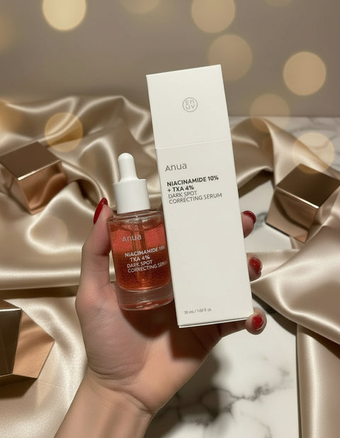 Anua Niacinamide 10% + TXA 4% Dark Spot Correcting Serum.